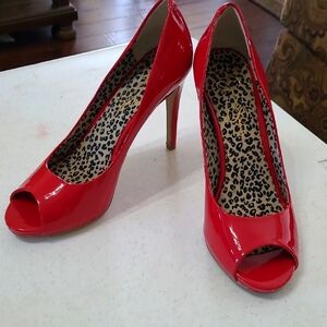 Jessica Simpson Saras red patent peep-toe heels size 7.5